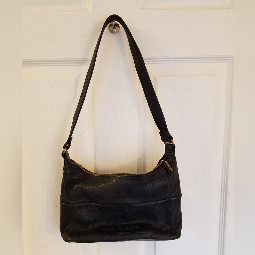 Vintage Fossil Pebbled Leather Shoulder Bag Black Zip Closure Leather Strap